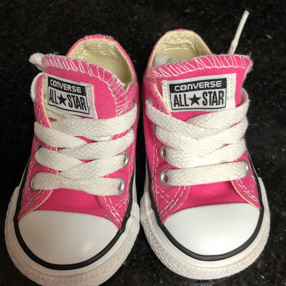 Toddler chuck Taylor converse